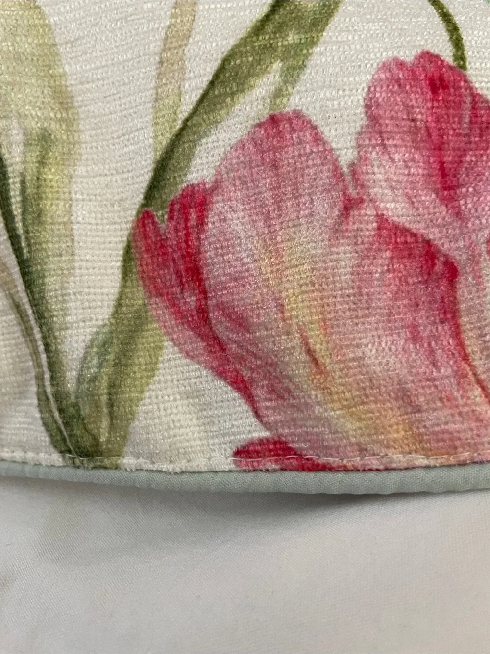 Shabby Chic Floral Tulip & Daffodil Table Runner Pastel Multicolor 70x16